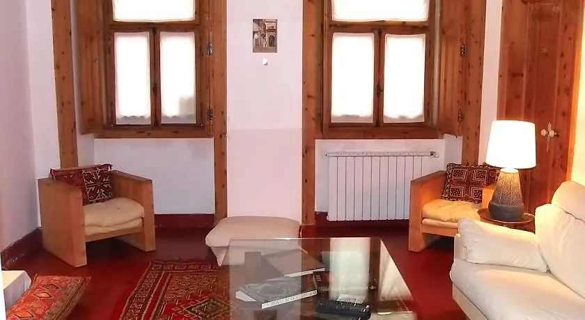 Flores Terrace Apartment Lisboa Portekiz