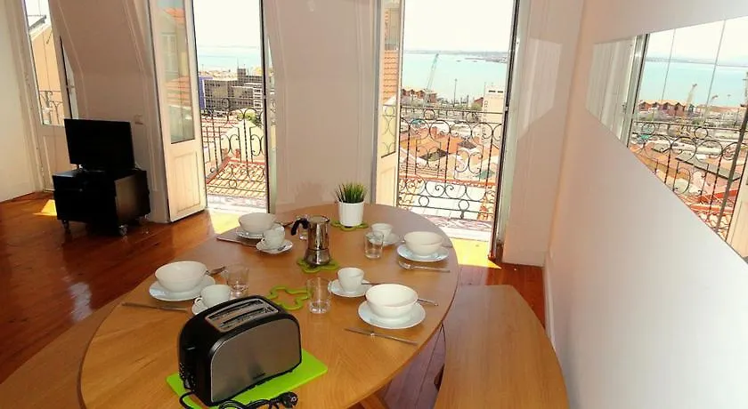 Flores Terrace Apartment Lisbon